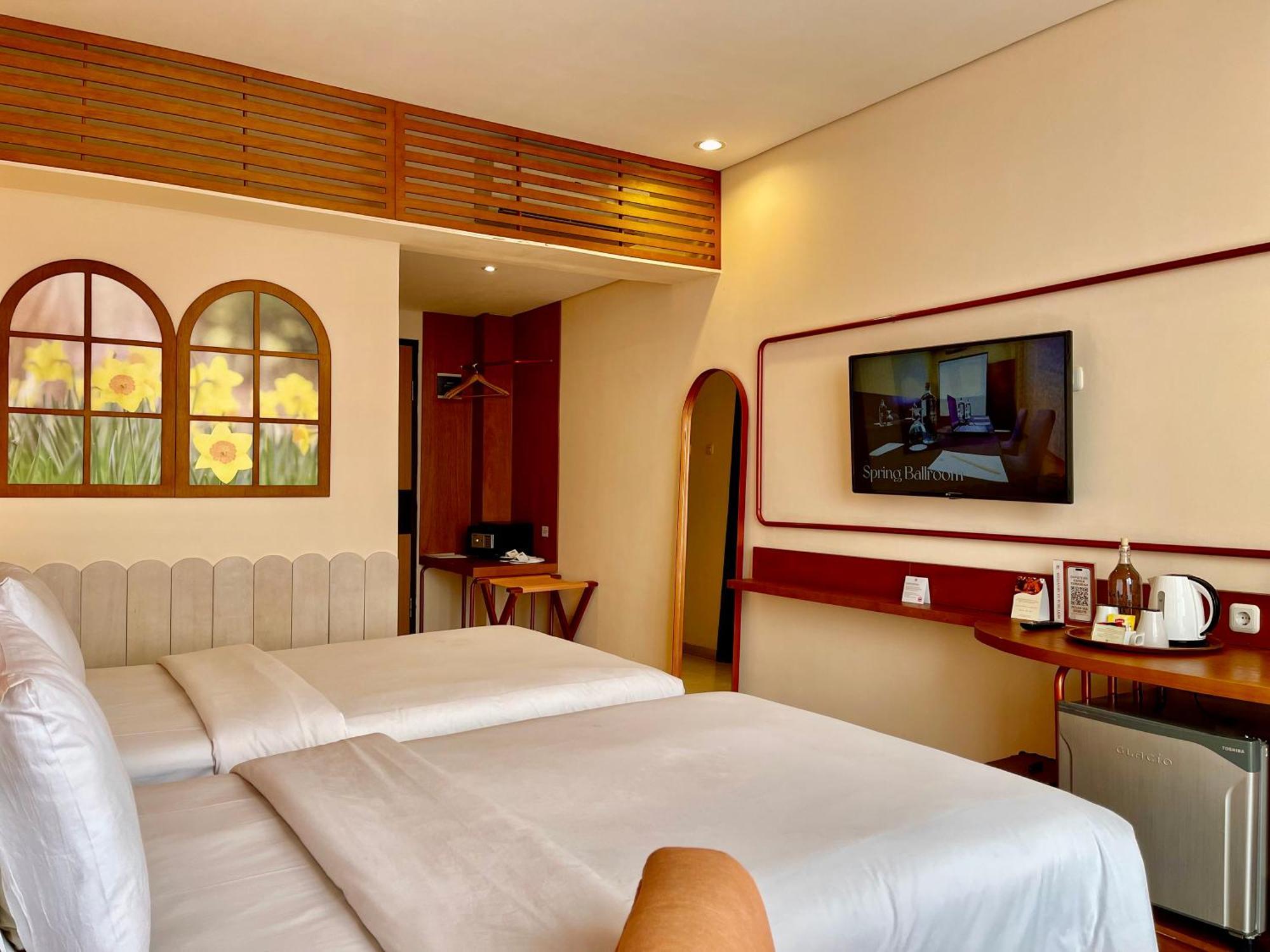 Hotel Hemangini